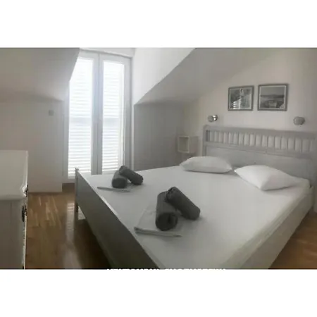 Kamena 57 3*