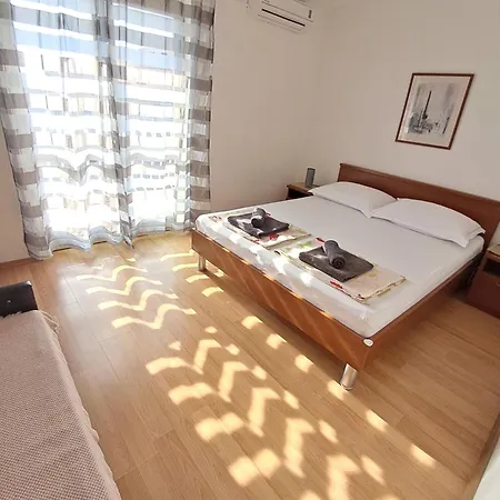 Kamena 57 Tucepi