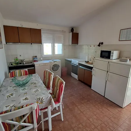 Gostinjska kuća Kamena 57