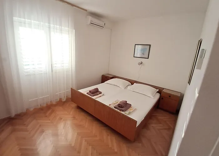 Kamena 57 Konukevi Tučepi