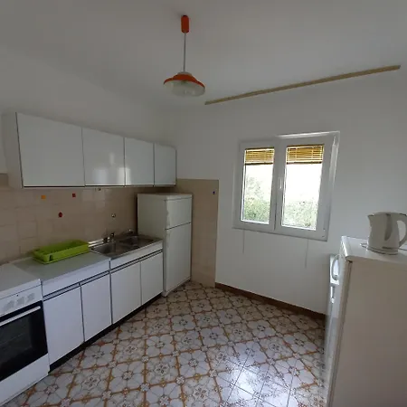 Guest house Kamena 57